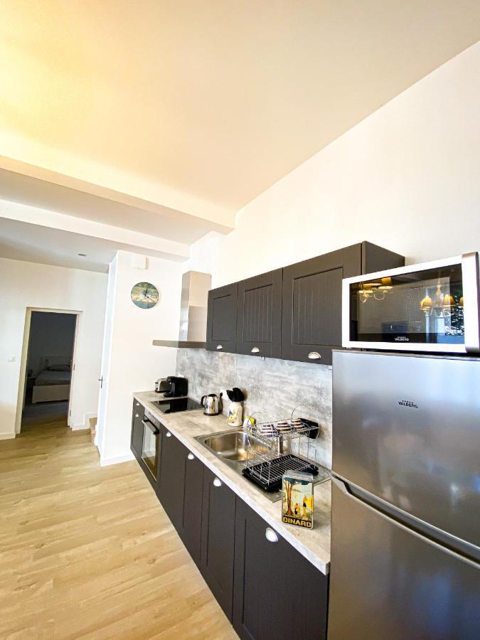 Apt Bord De Mer, Hypercentre Dinard, Parking Prive Esterno foto